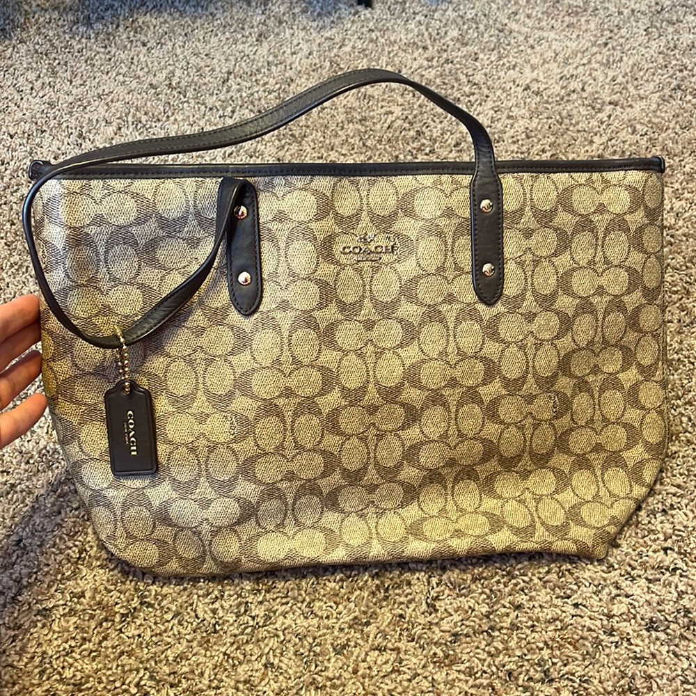 Coach handbag